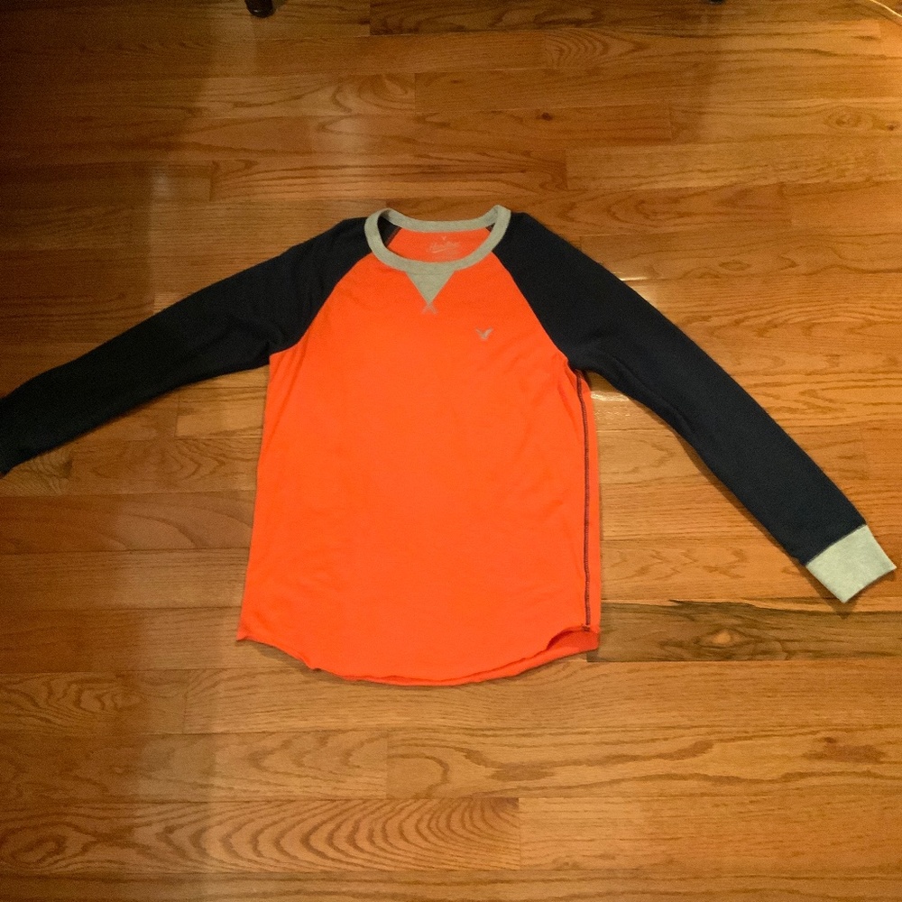 American Eagle long sleeve